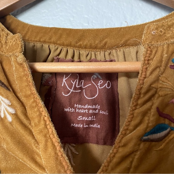 Kyla Seo Vintage Inspired Embroidered Floral Bohemian Blouse/Shirt Size Small - Picture 11 of 12